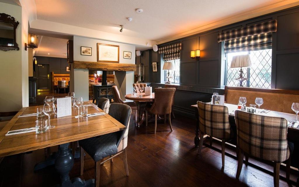הרוגייט The Inn South Stainley מראה חיצוני תמונה