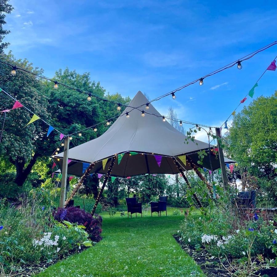 הרוגייט The Inn South Stainley מראה חיצוני תמונה