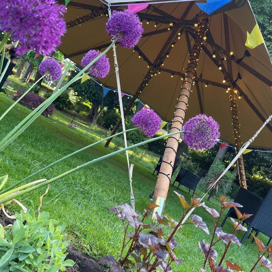 הרוגייט The Inn South Stainley מראה חיצוני תמונה
